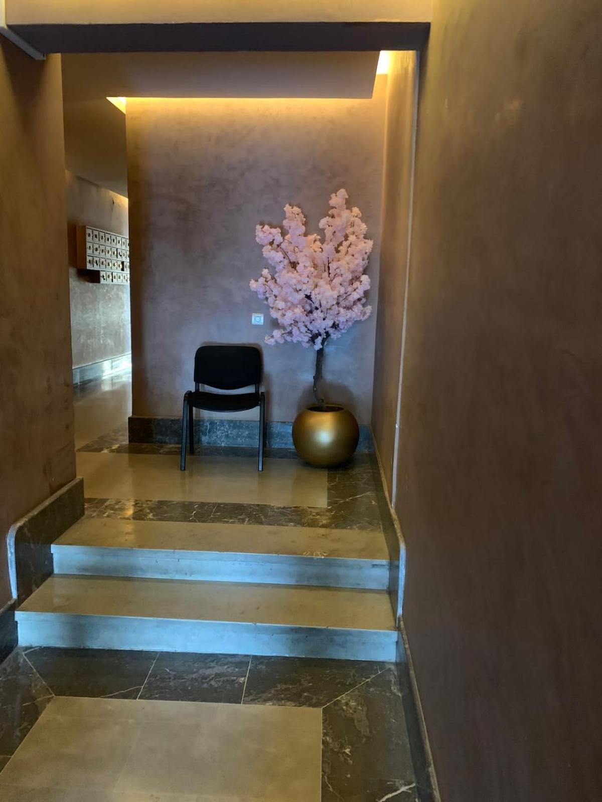 Appartement Neuf Climatise, Centre Marrakech. มาร์ราเกช ภายนอก รูปภาพ